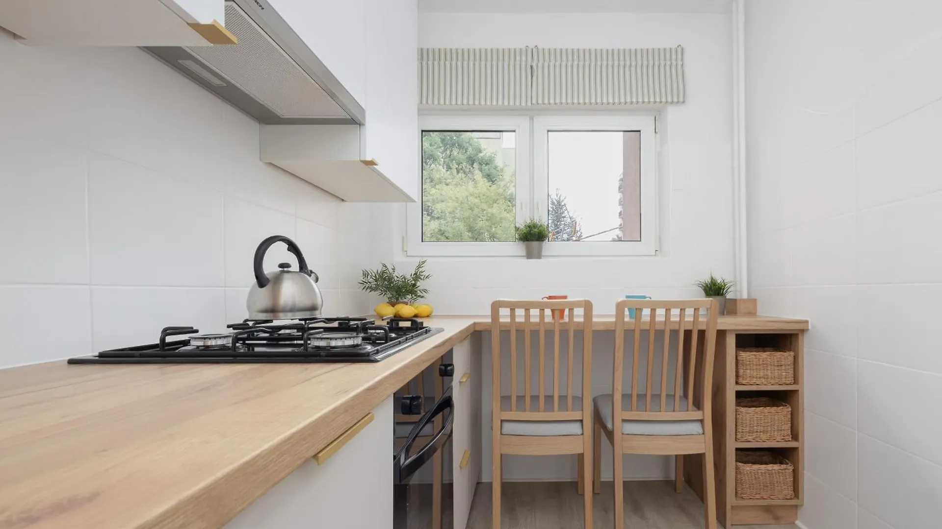 Komfortowy Apartament W Warszawie Z Dwiema Sypialniami Blisko Rzeki By Rent Like Home Varsavia 0*,